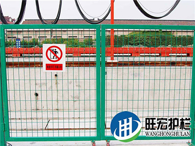 鐵路護(hù)欄網(wǎng)11