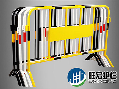 鐵馬護(hù)欄11