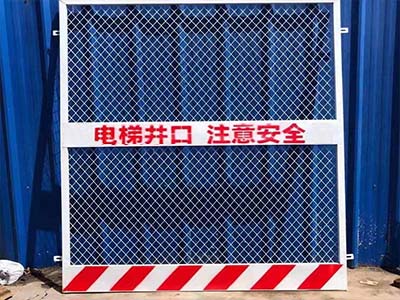 電梯井口圍擋02